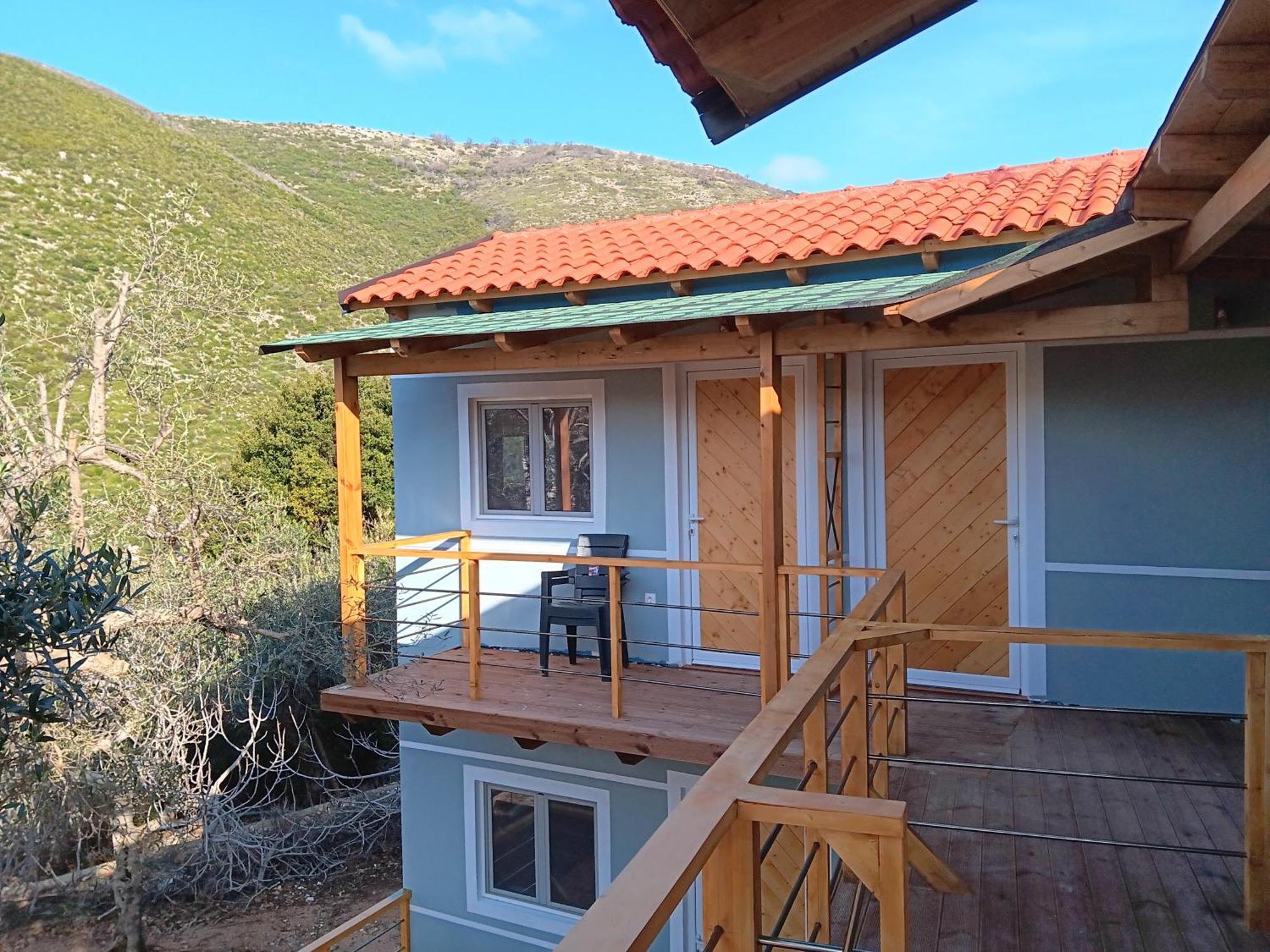 Tolis Rooms Himarë Dış mekan fotoğraf