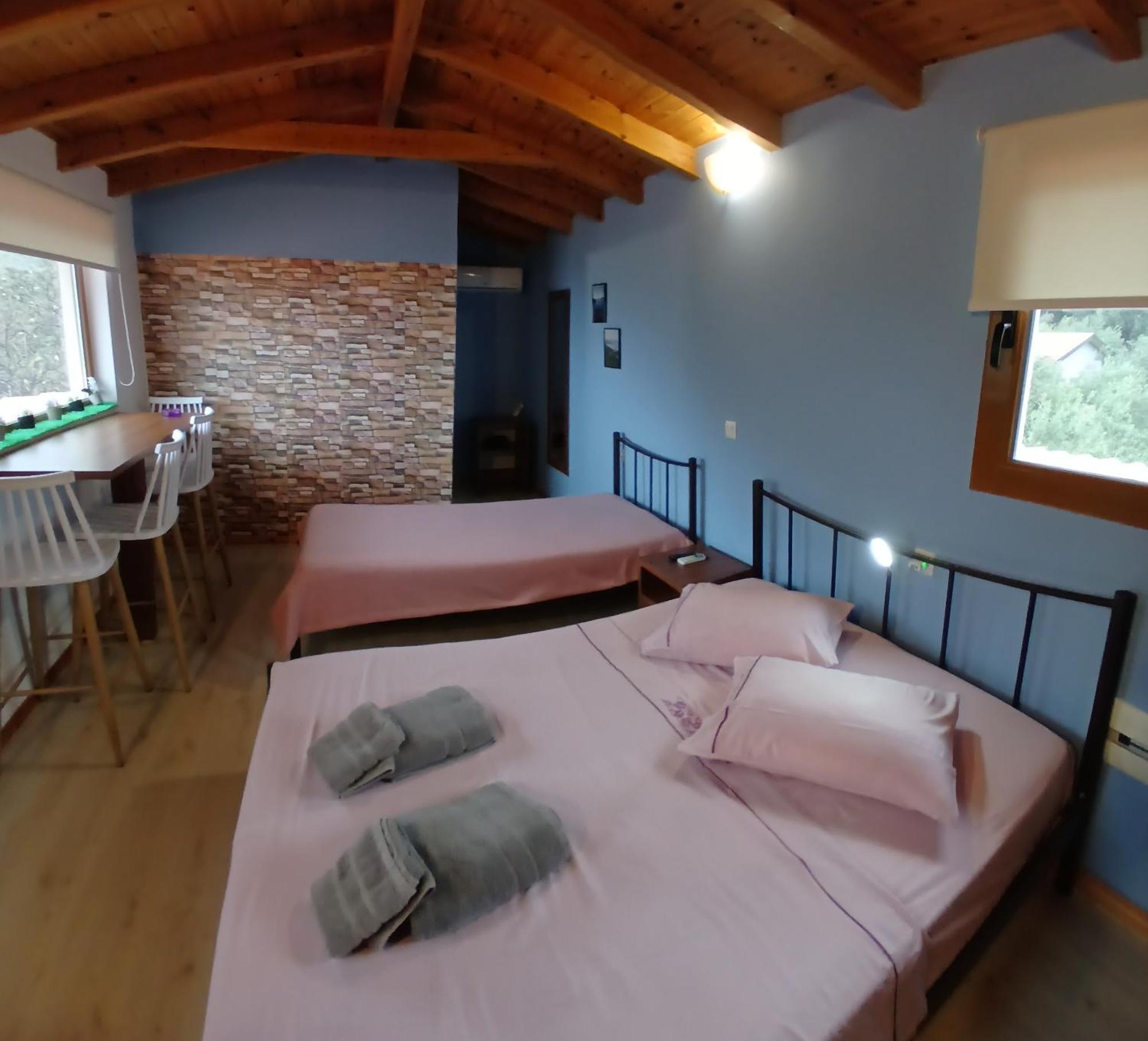 Tolis Rooms Himarë Dış mekan fotoğraf