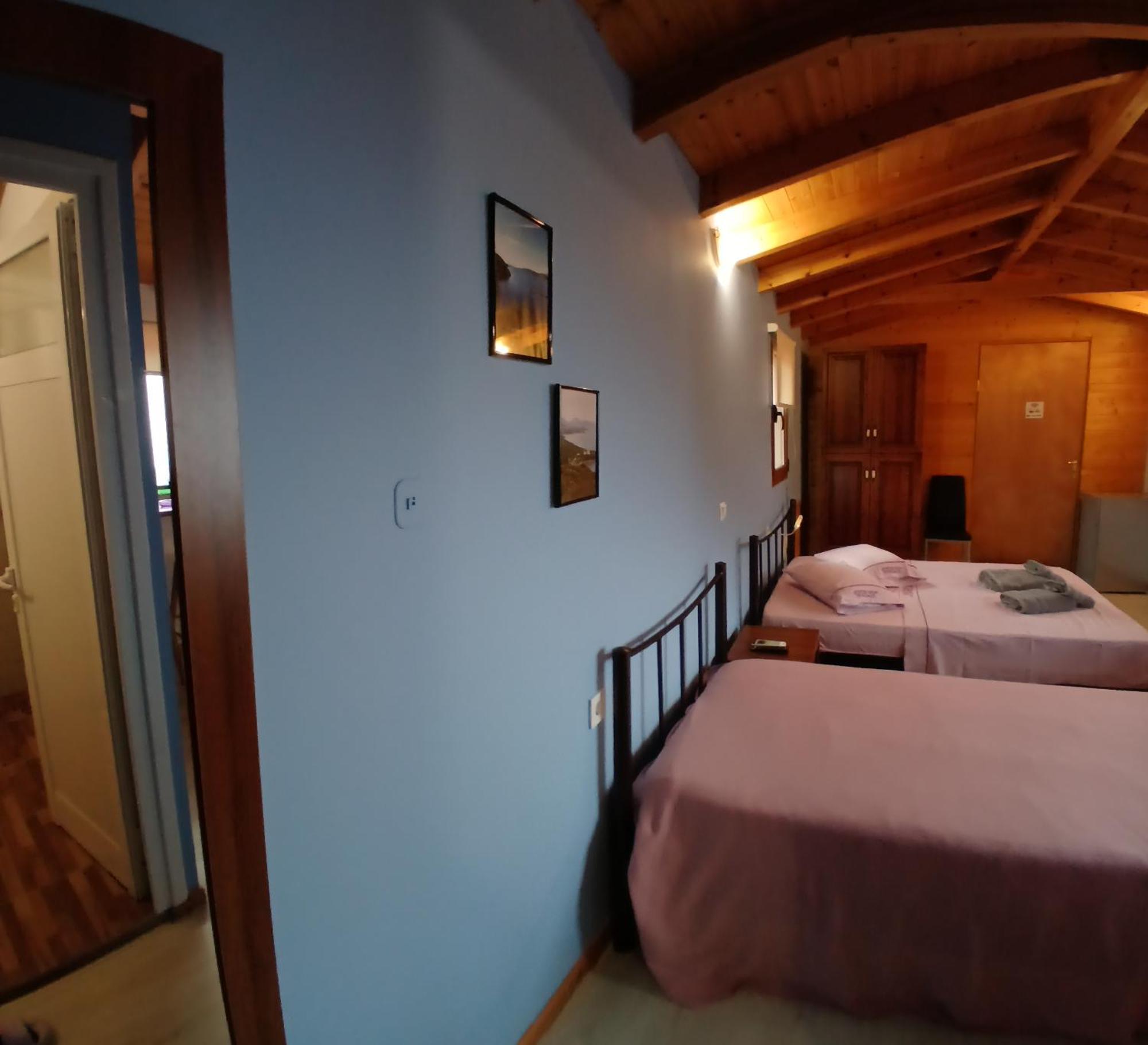 Tolis Rooms Himarë Dış mekan fotoğraf