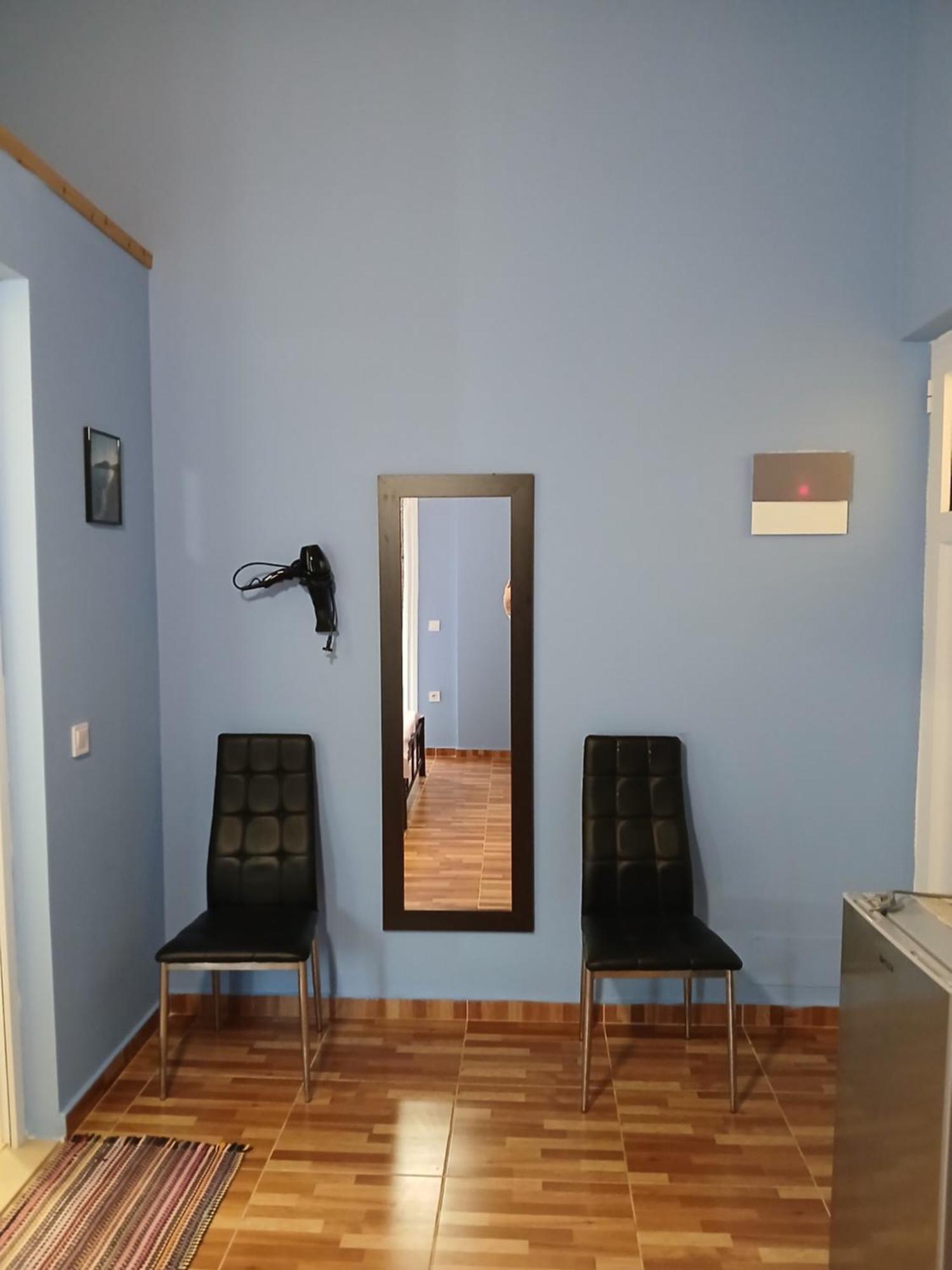 Tolis Rooms Himarë Dış mekan fotoğraf