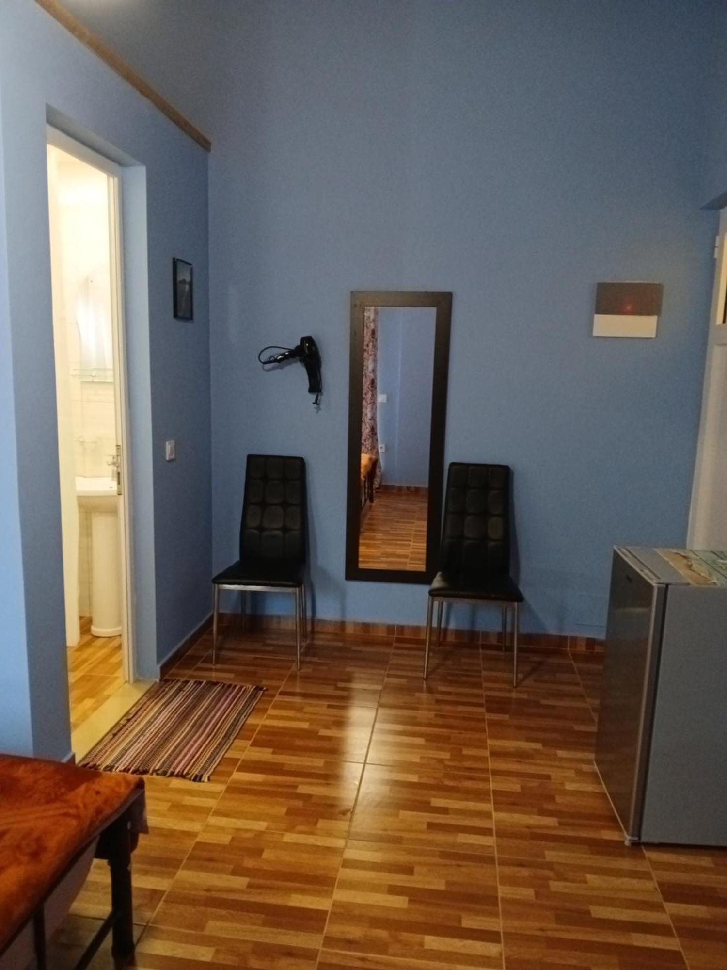 Tolis Rooms Himarë Dış mekan fotoğraf